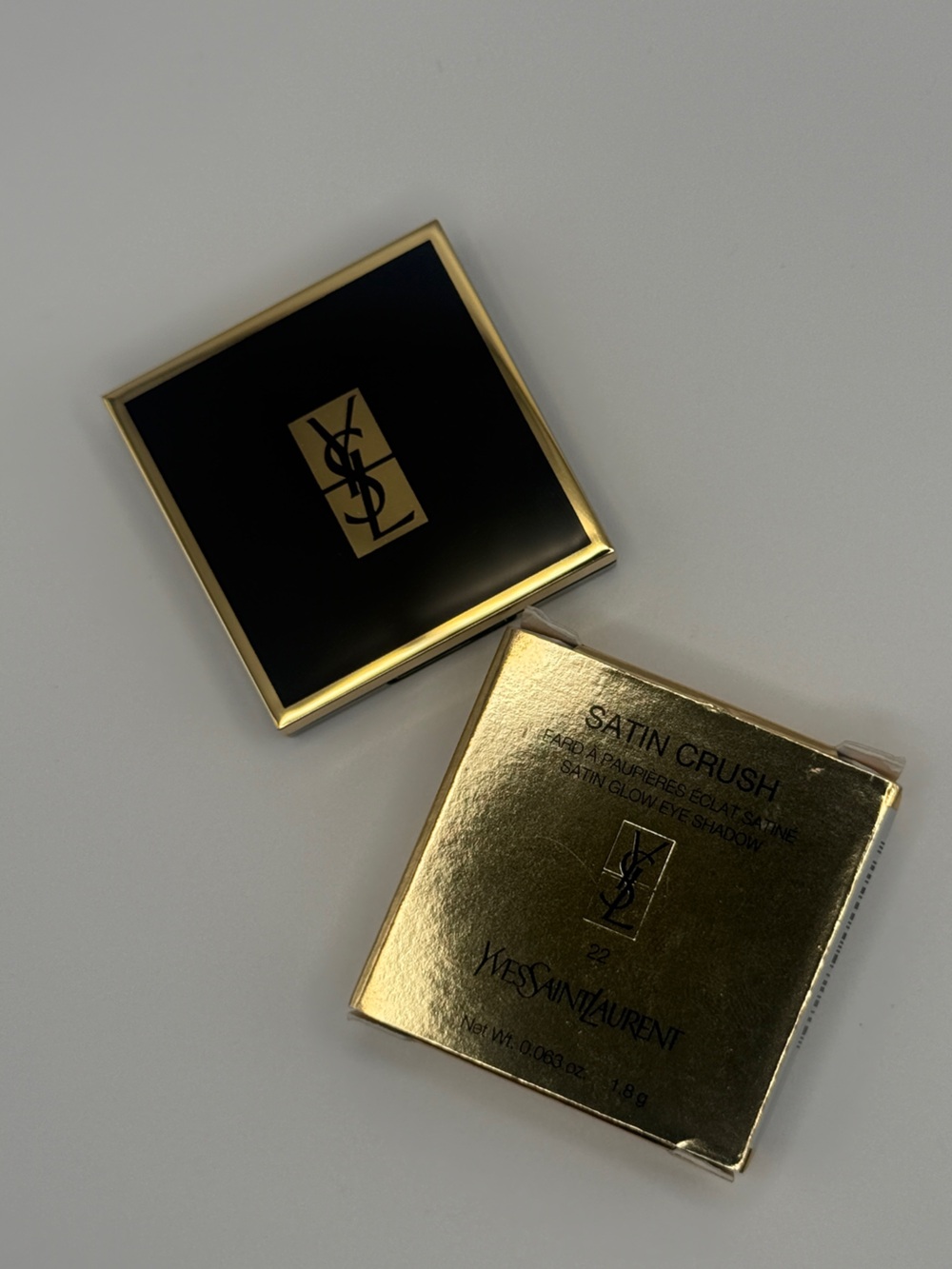 YSL Satin Crush Eyeshadow - 22 Excessive Brown NIB
